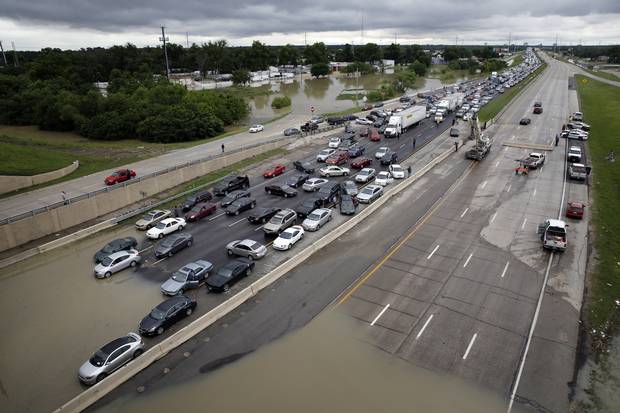 Dallas Morning News Flood Photo 1